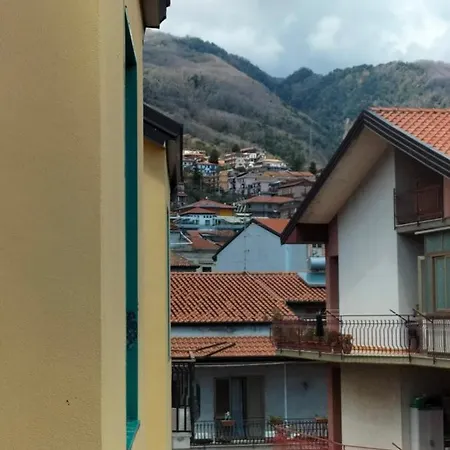 Maremonti Apartment